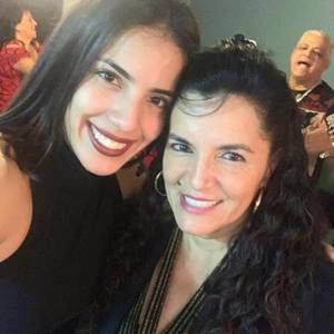 Meet your Posher, Ofelia